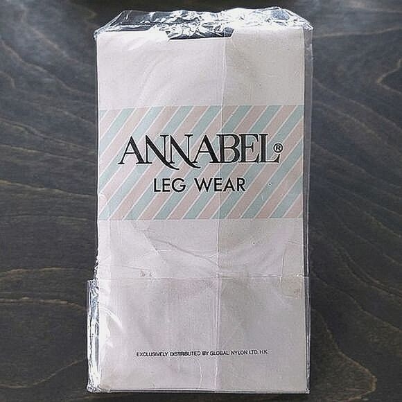 Japanese 80s deadstock sheer black seam detail pantyhose - Picture 3 of 8